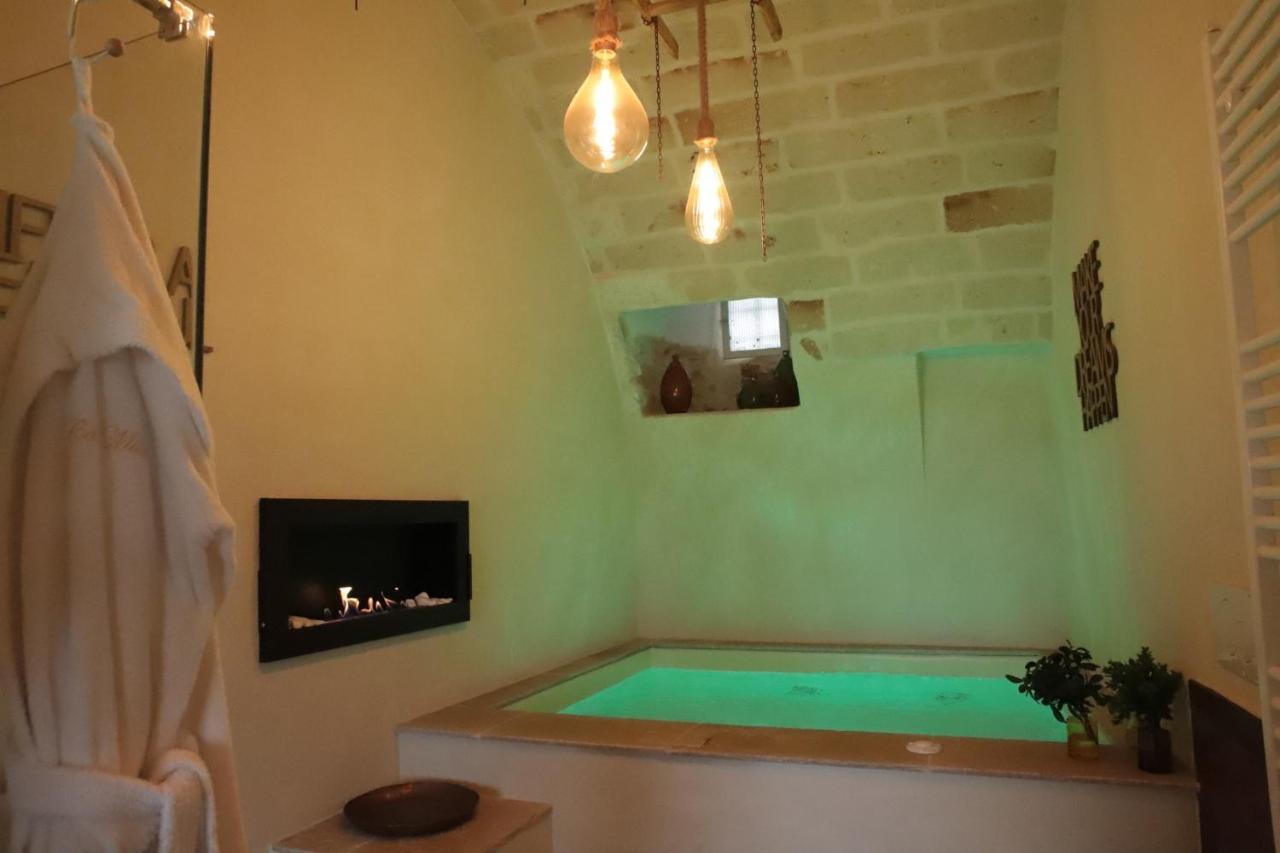 Camilla Luxury Suite 오스투니 외부 사진