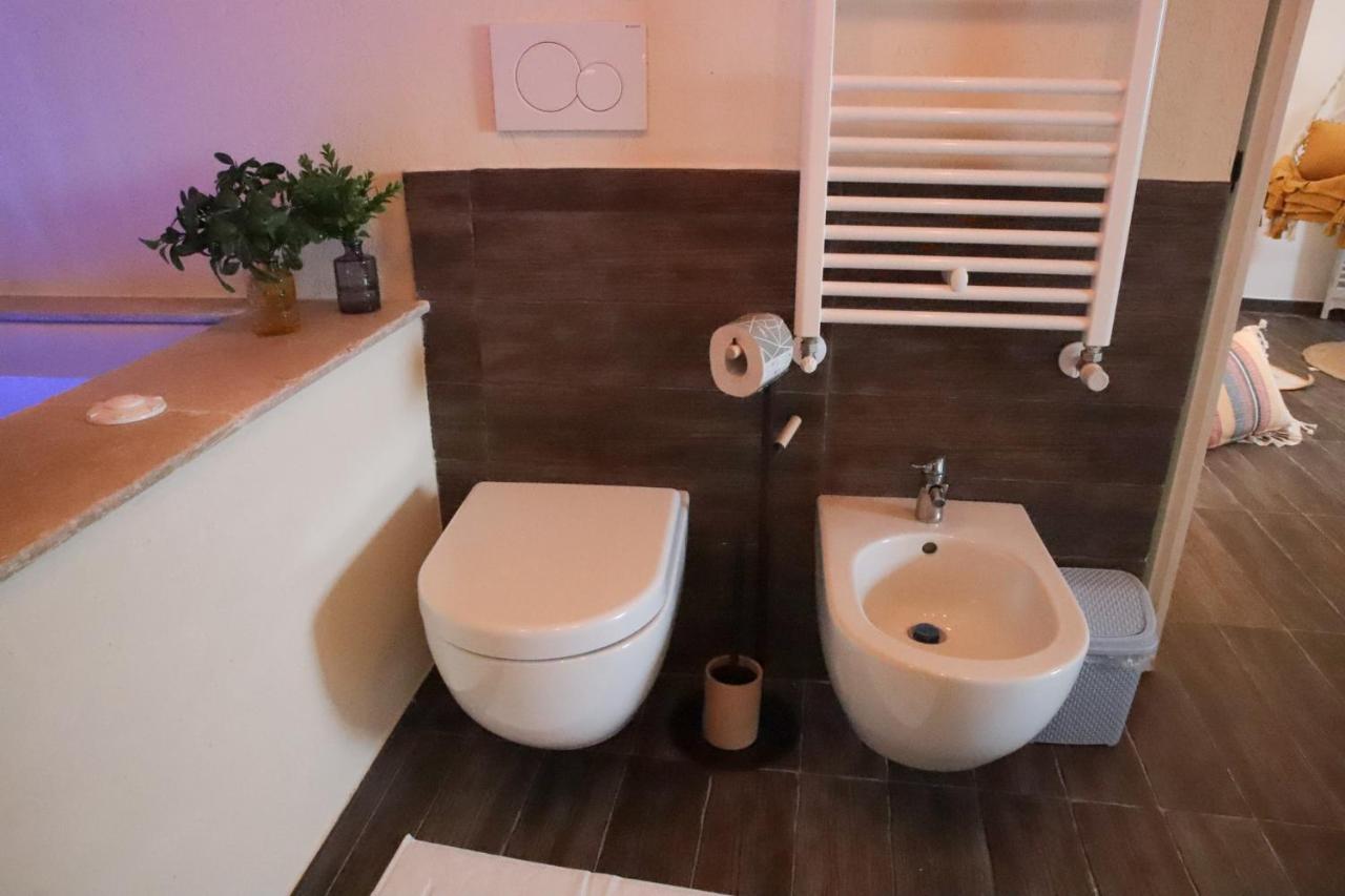 Camilla Luxury Suite 오스투니 외부 사진