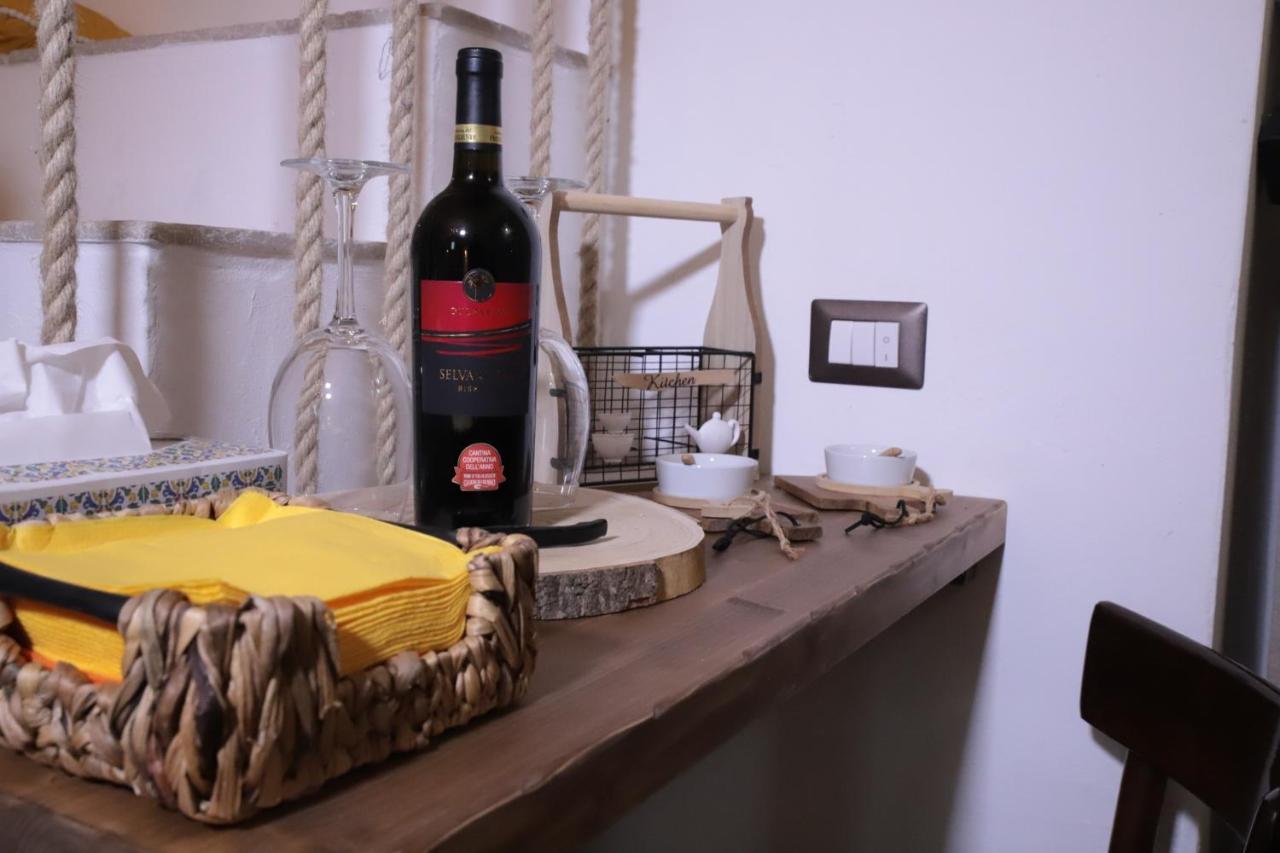 Camilla Luxury Suite 오스투니 외부 사진